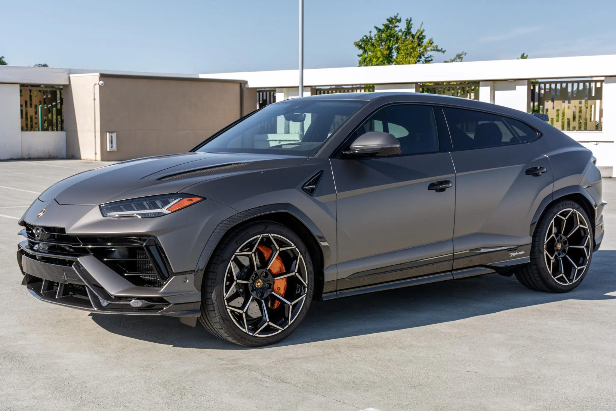 2023 Lamborghini Urus